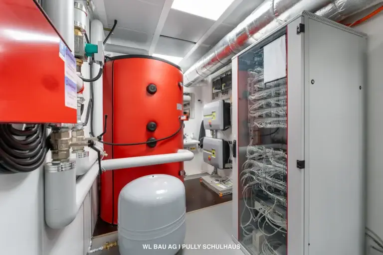 Heizraum-Schulcontainer-Pully