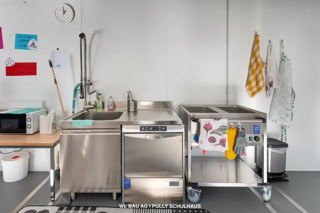 Kochnische-Schulcontainer