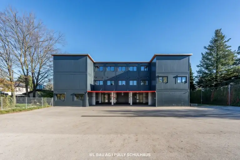 Schulcontainer-Schulhaus-Pully