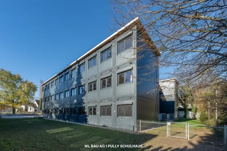 Container-Schulhaus-Pully