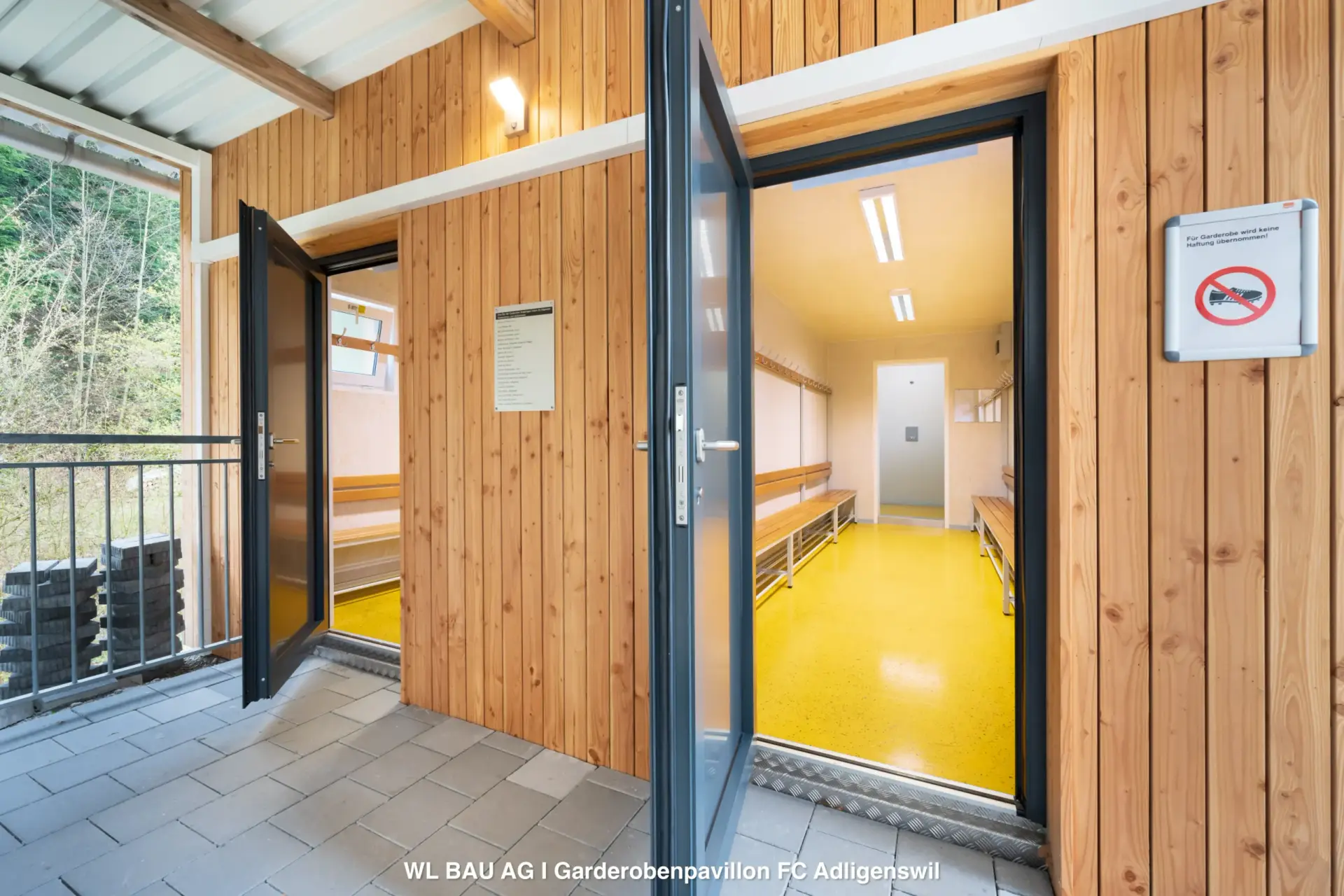 Garderoben-Pavillon-Container-FC-Adligenswil