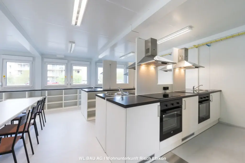 Kueche-Wohnanlage-Wohncontainer-Risch-Ebikon-