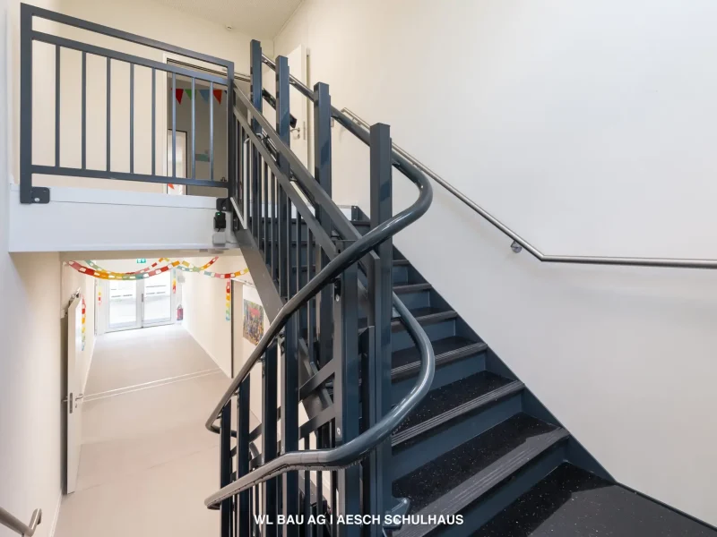 Foto-Innentreppen-Container